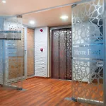 Mevre Otel